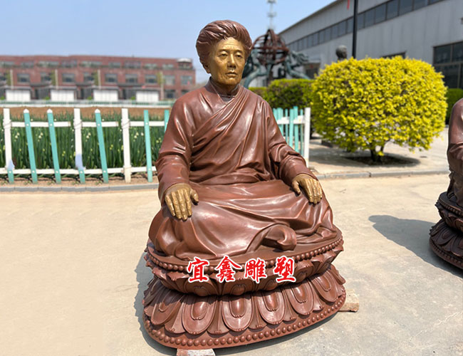 白瑪智美側(cè)面